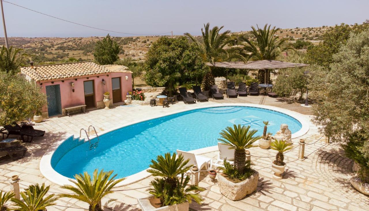 Villa Virginia Ragusa Buitenkant foto