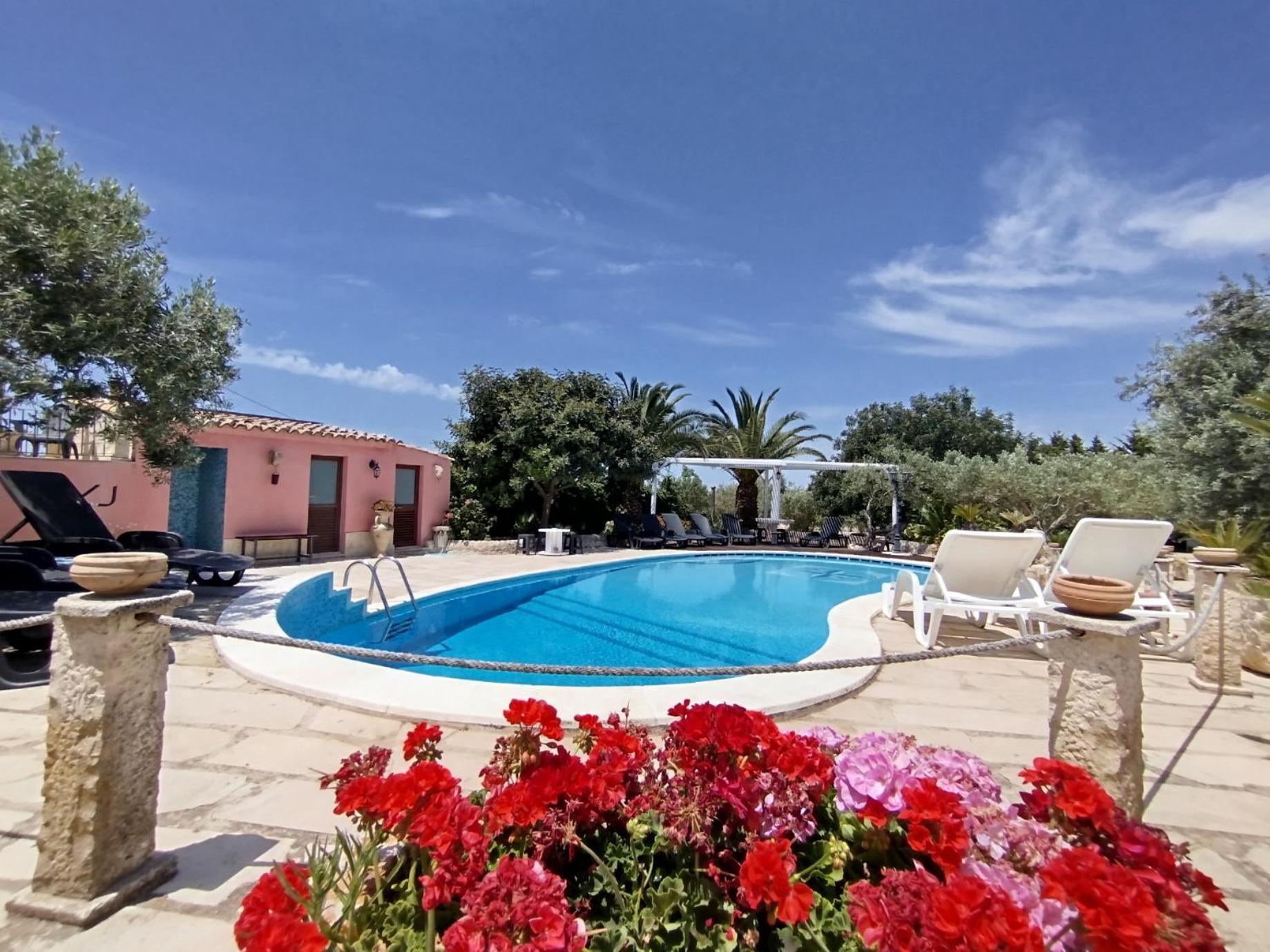 Villa Virginia Ragusa Buitenkant foto
